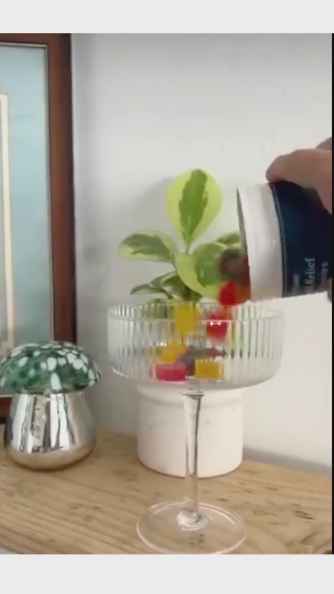 Rapid Relief Gummies in focus during lifestyle video – hemp‑derived CBD gummies for everyday comfort and recovery.